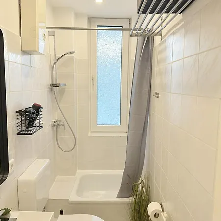 Neustadt Apartment *